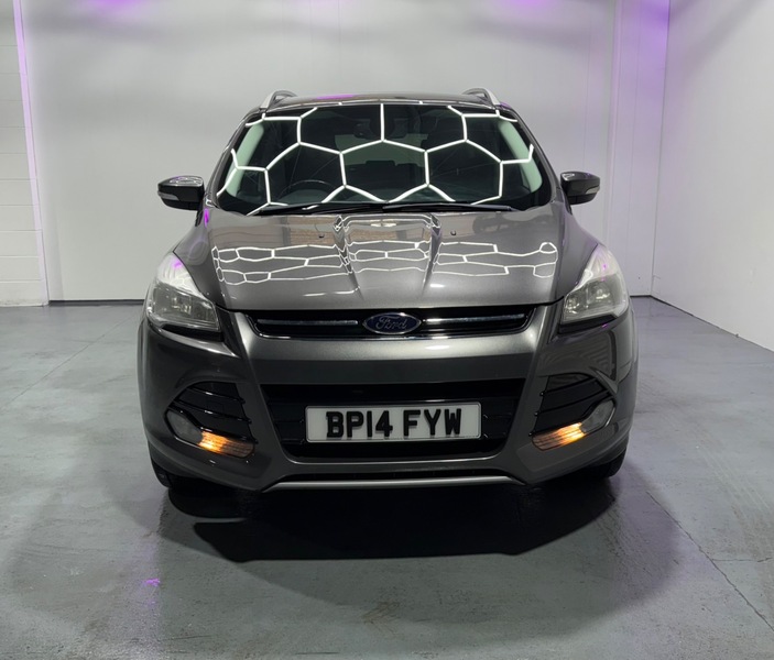 Used Ford Kuga 2014 for sale - 77594966: Photo 2