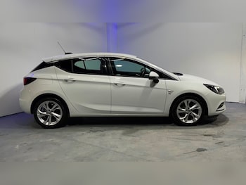 Used Vauxhall Astra 2015 for sale - 77423079: Photo