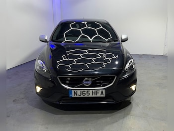 Used Volvo V40 2015 for sale - 78739004: Photo