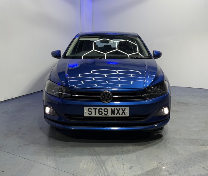 Used Volkswagen Polo 2020 for sale - 76934980: Photo 2