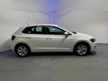 Used Volkswagen Polo 2018 for sale - 77850982: Photo