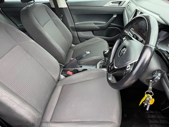 Used Volkswagen Polo 2019 for sale - 78646129: Photo