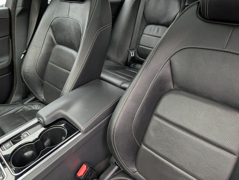 Used Jaguar XE 2016 for sale - 78045261: Photo 22