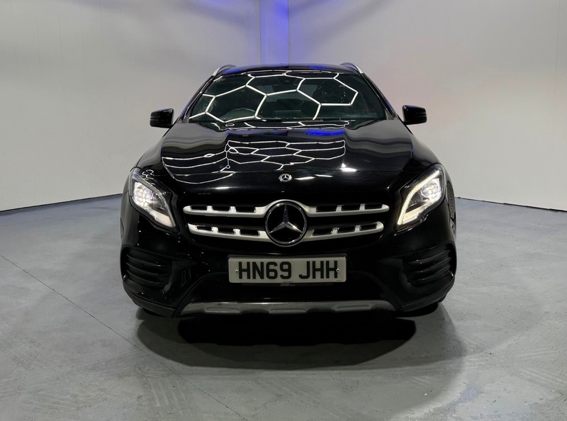 Used Mercedes-Benz GLA 2019 for sale - 76454922: Photo 2