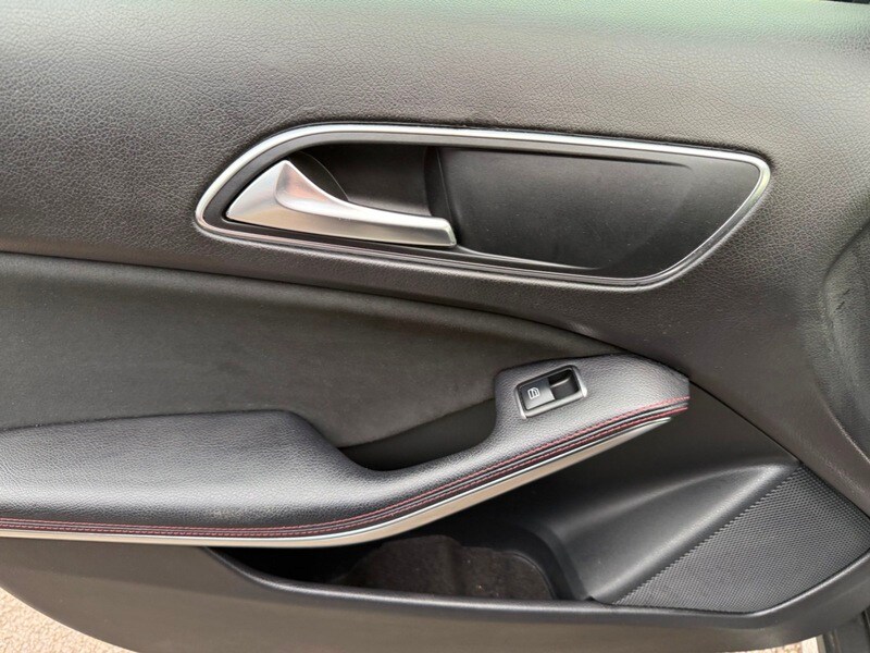 Used Mercedes-Benz GLA 2019 for sale - 76454922: Photo 30