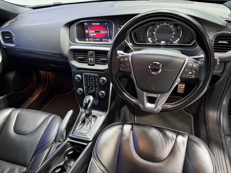 Used Volvo V40 2017 for sale - 76057165: Photo 11