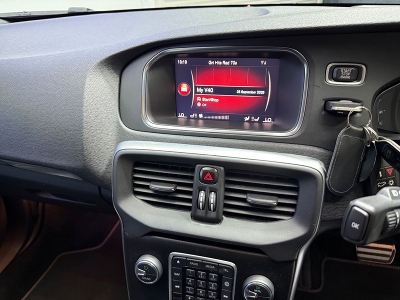 Used Volvo V40 2017 for sale - 76057165: Photo 18