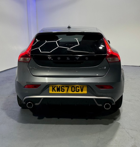 Used Volvo V40 2017 for sale - 76057165: Photo 7