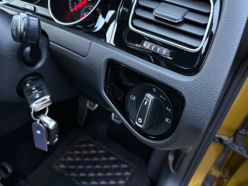 Used Volkswagen Golf 2018 for sale - 76482624: Photo 14