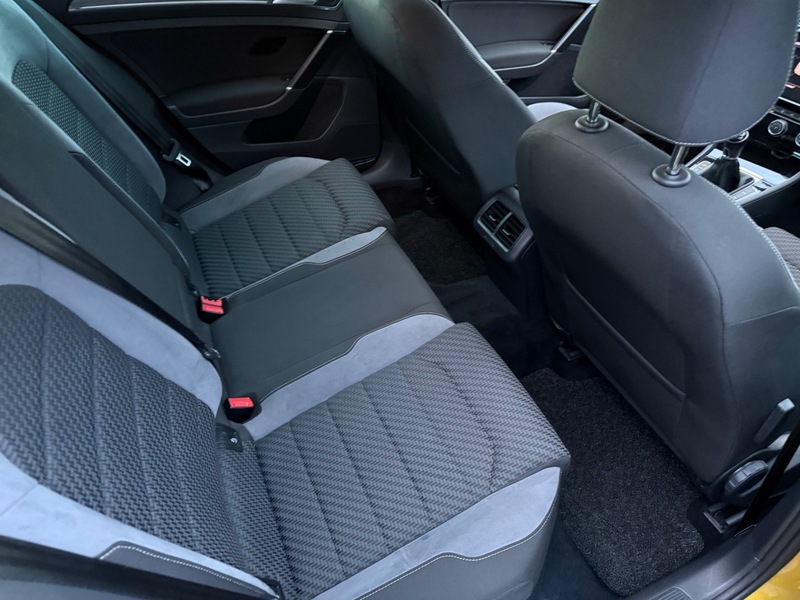 Used Volkswagen Golf 2018 for sale - 76482624: Photo 20