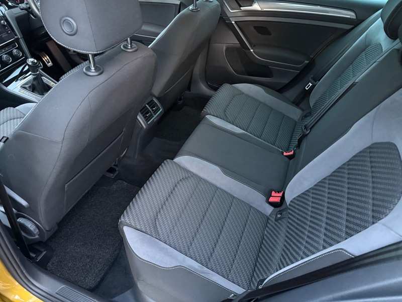 Used Volkswagen Golf 2018 for sale - 76482624: Photo 24