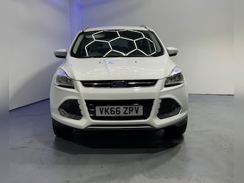 Used Ford Kuga 2016 for sale - 76386968: Photo
