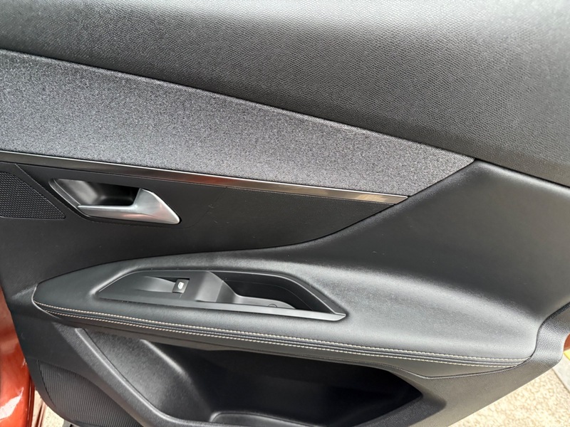 Used Peugeot 3008 2019 for sale - 76547399: Photo 17