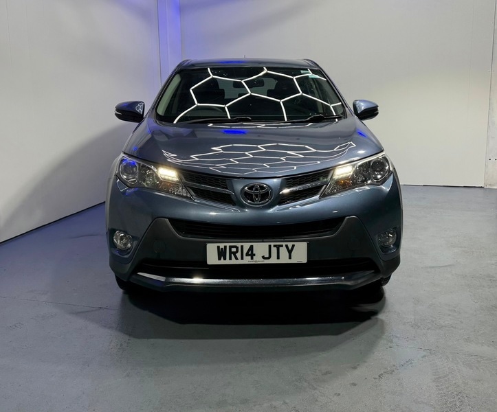 Used Toyota RAV4 2014 for sale - 76482673: Photo 2