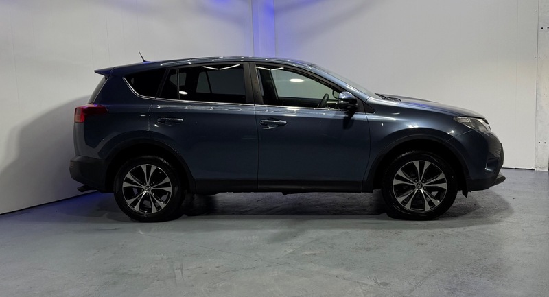 Used Toyota RAV4 2014 for sale - 76482673: Photo 4