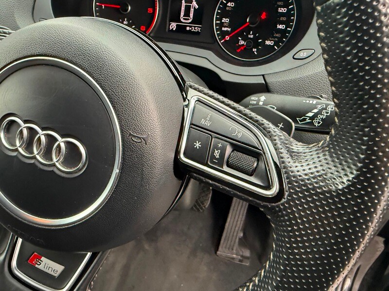 Used Audi Q3 2016 for sale - 77891439: Photo 12