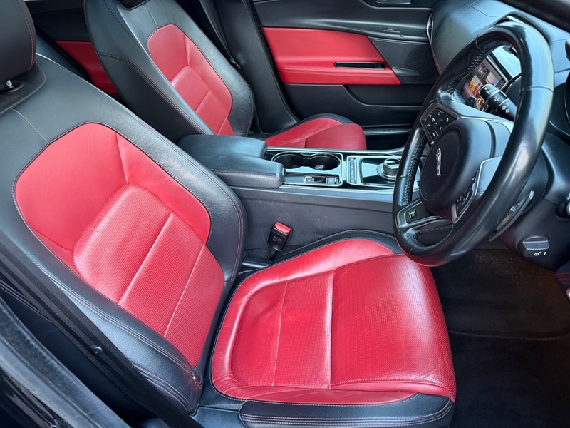 Used Jaguar XE 2016 for sale - 76655562: Photo 10