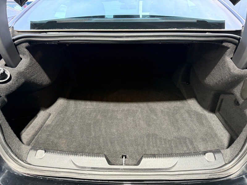 Used Jaguar XE 2016 for sale - 76655562: Photo 21