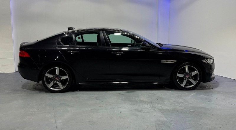 Used Jaguar XE 2016 for sale - 76655562: Photo 5