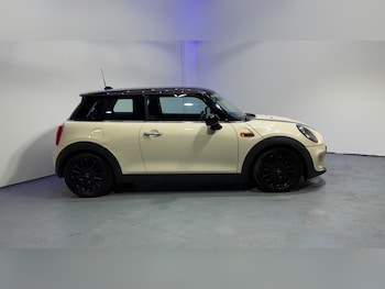 Used MINI Hatch 2017 for sale - 79371305: Photo