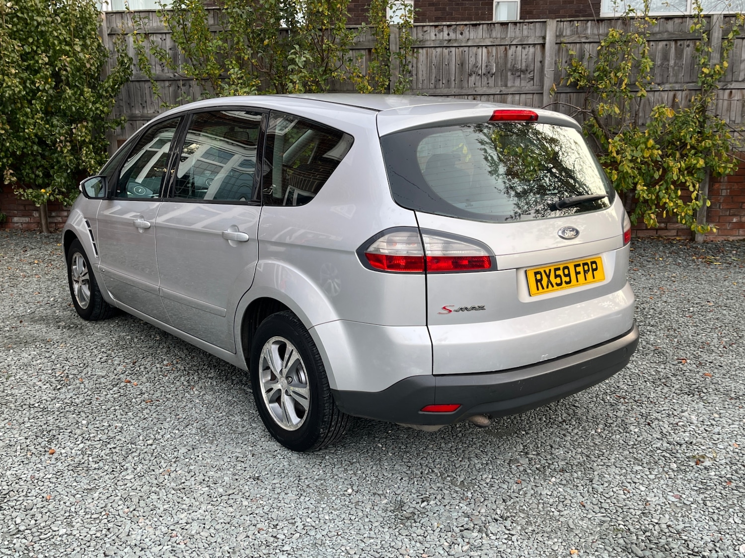 Used Ford S-Max 2009 for sale - 76411973: Photo 7
