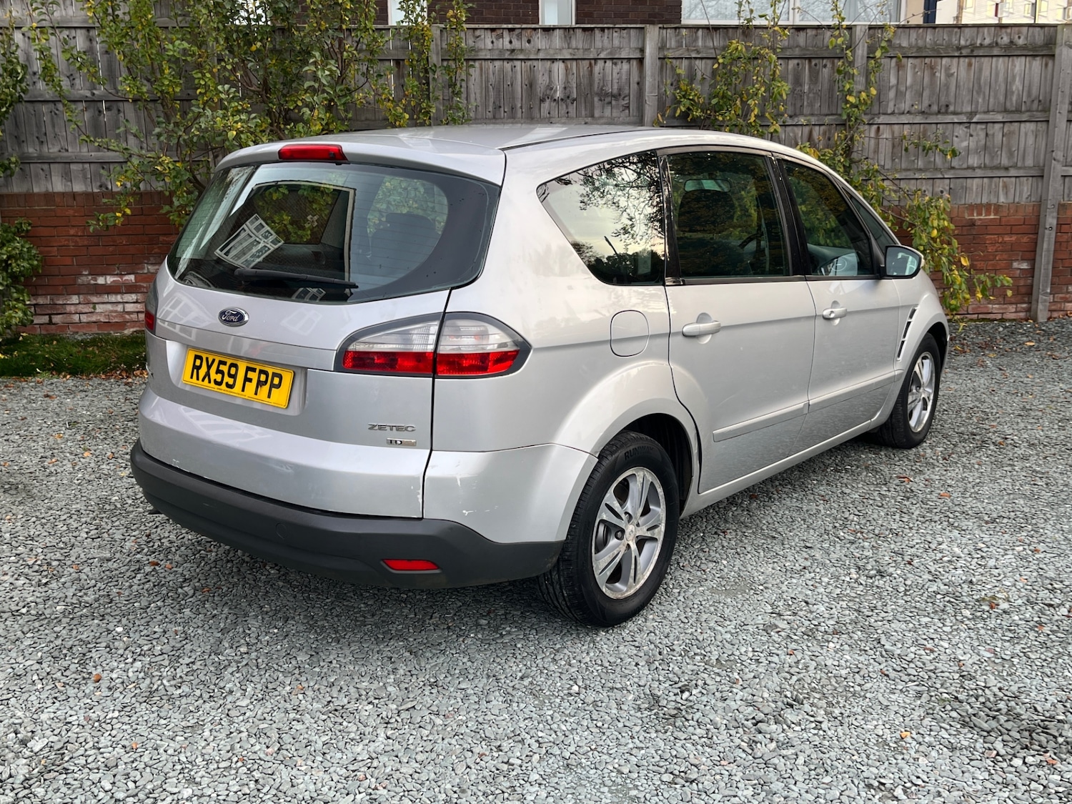 Used Ford S-Max 2009 for sale - 76411973: Photo 9