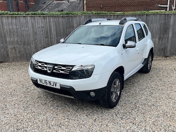 2016 (16) - 1.5 dCi 110 Laureate 5dr **£35 Tax**