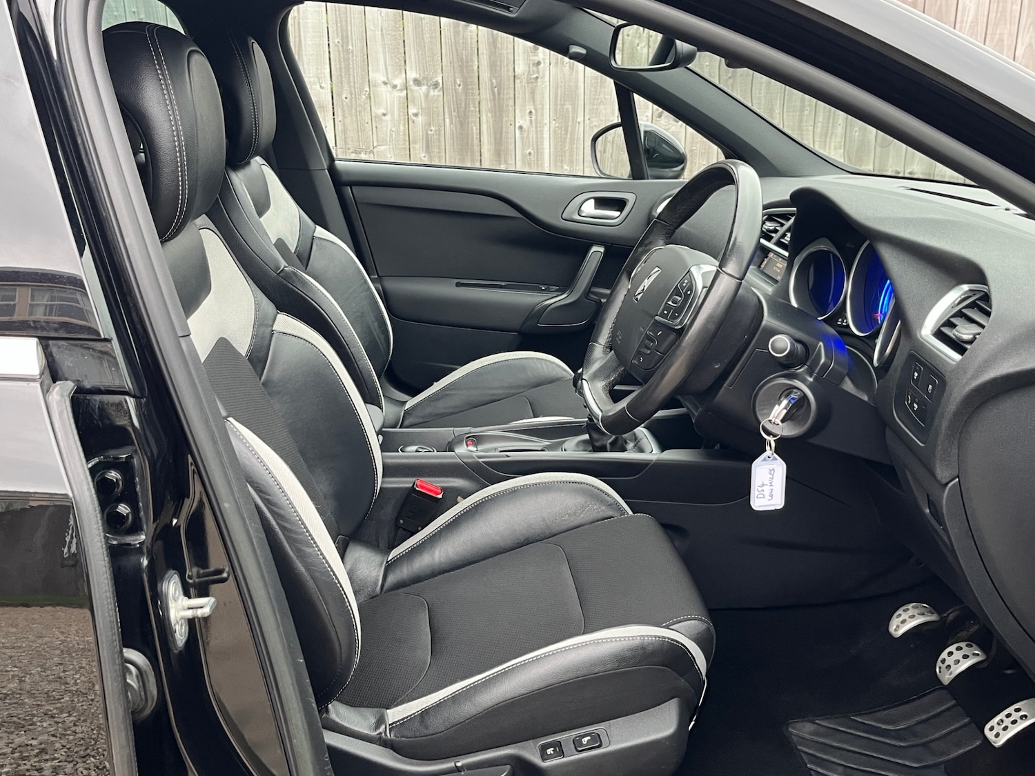 Used Citroen DS4 2013 for sale - 77904240: Photo 10