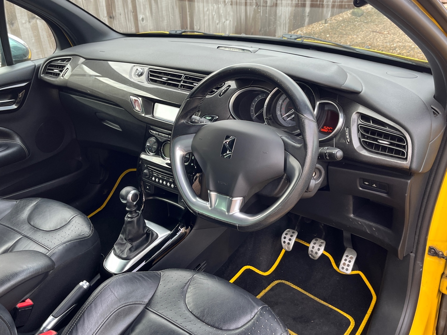 Used Citroen DS3 2011 for sale - 76651001: Photo 10