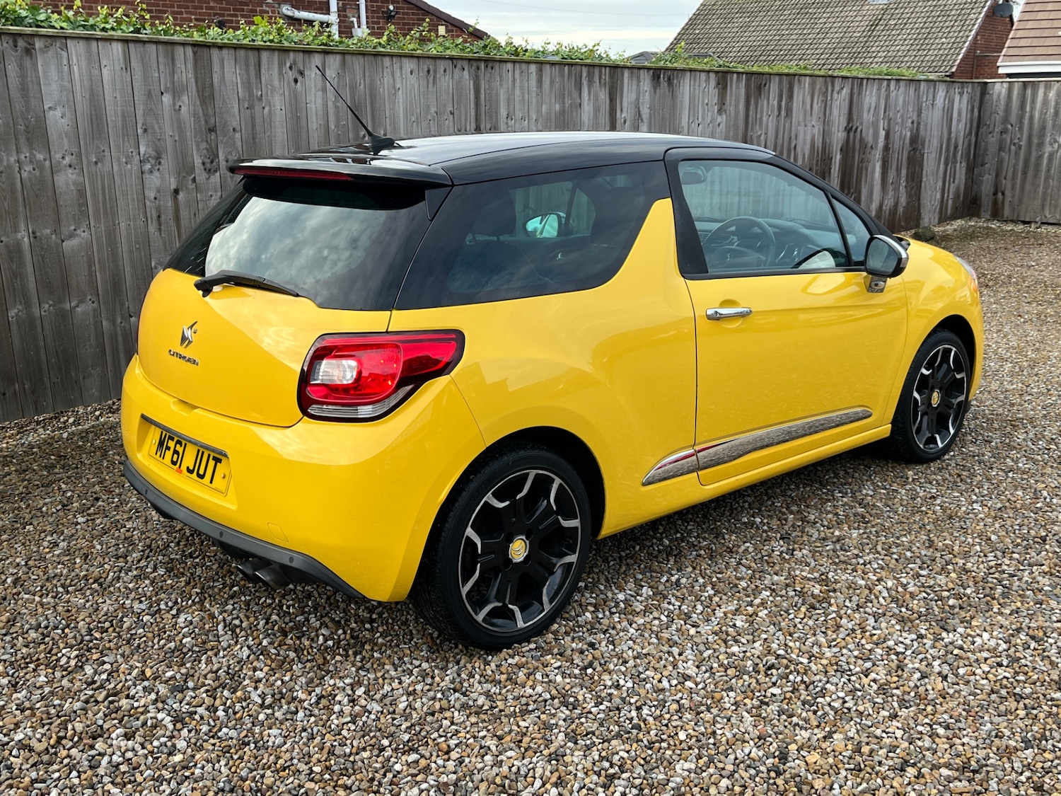 Used Citroen DS3 2011 for sale - 76651001: Photo 9