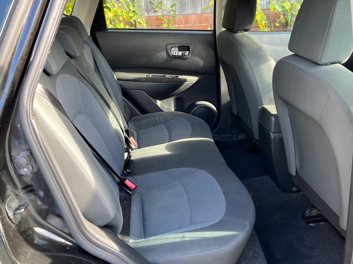 Used Nissan Qashqai 2010 for sale - 76391263: Photo 17