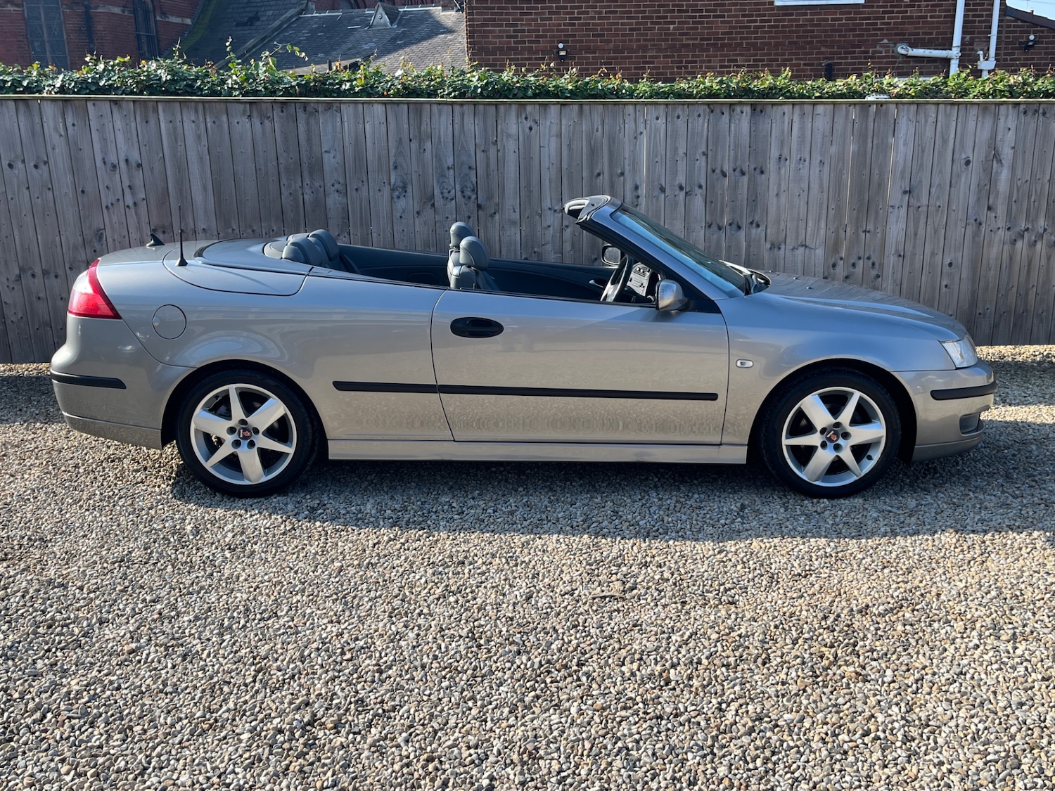 Used Saab 9-3 2005 for sale - 77760882: Photo 8