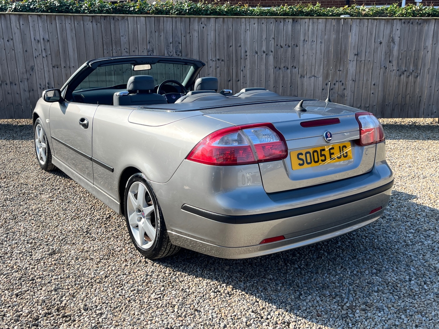 Used Saab 9-3 2005 for sale - 77760882: Photo 9