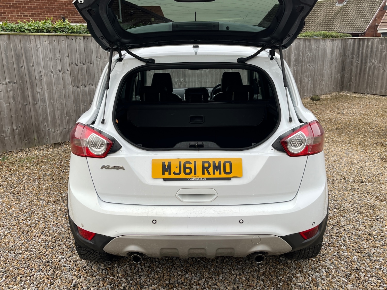 Used Ford Kuga 2011 for sale - 76748011: Photo 17