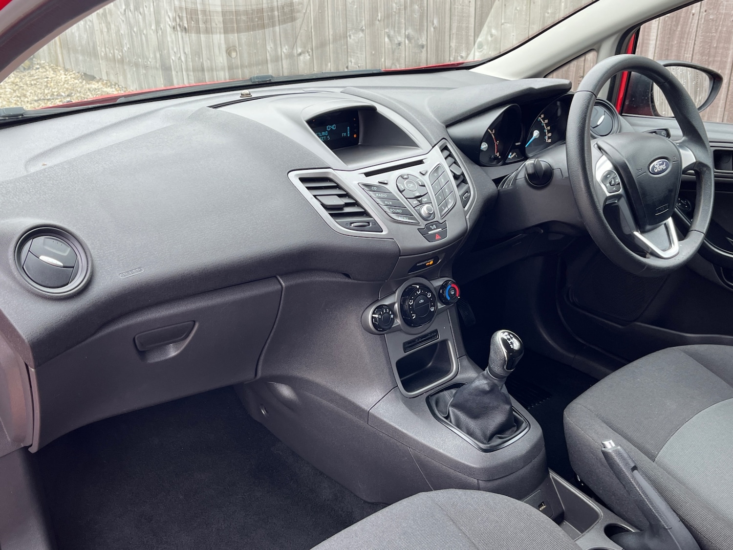 Used Ford Fiesta 2015 for sale - 77797049: Photo 13