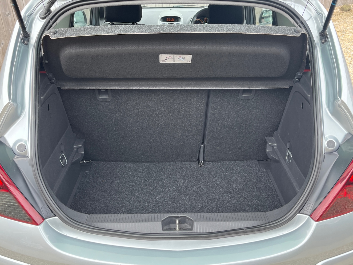 Used Vauxhall Corsa 2012 for sale - 77701059: Photo 18