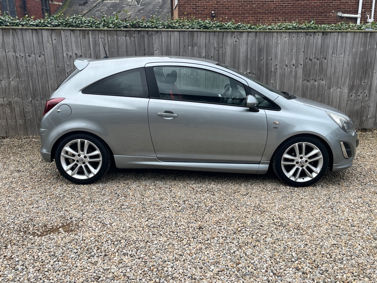 Used Vauxhall Corsa 2012 for sale - 77701059: Photo 6