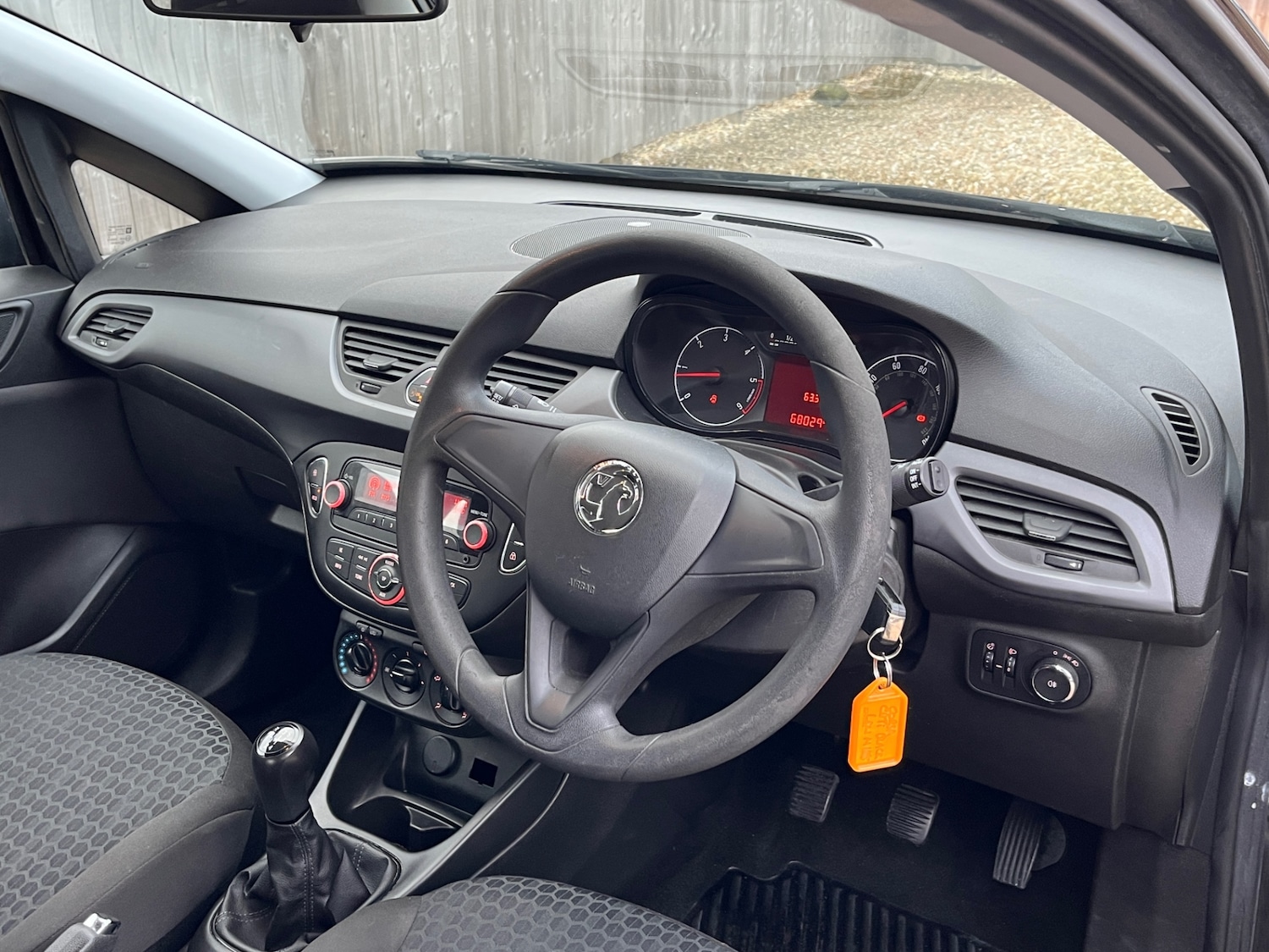 Used Vauxhall Corsa 2015 for sale - 77032325: Photo 9