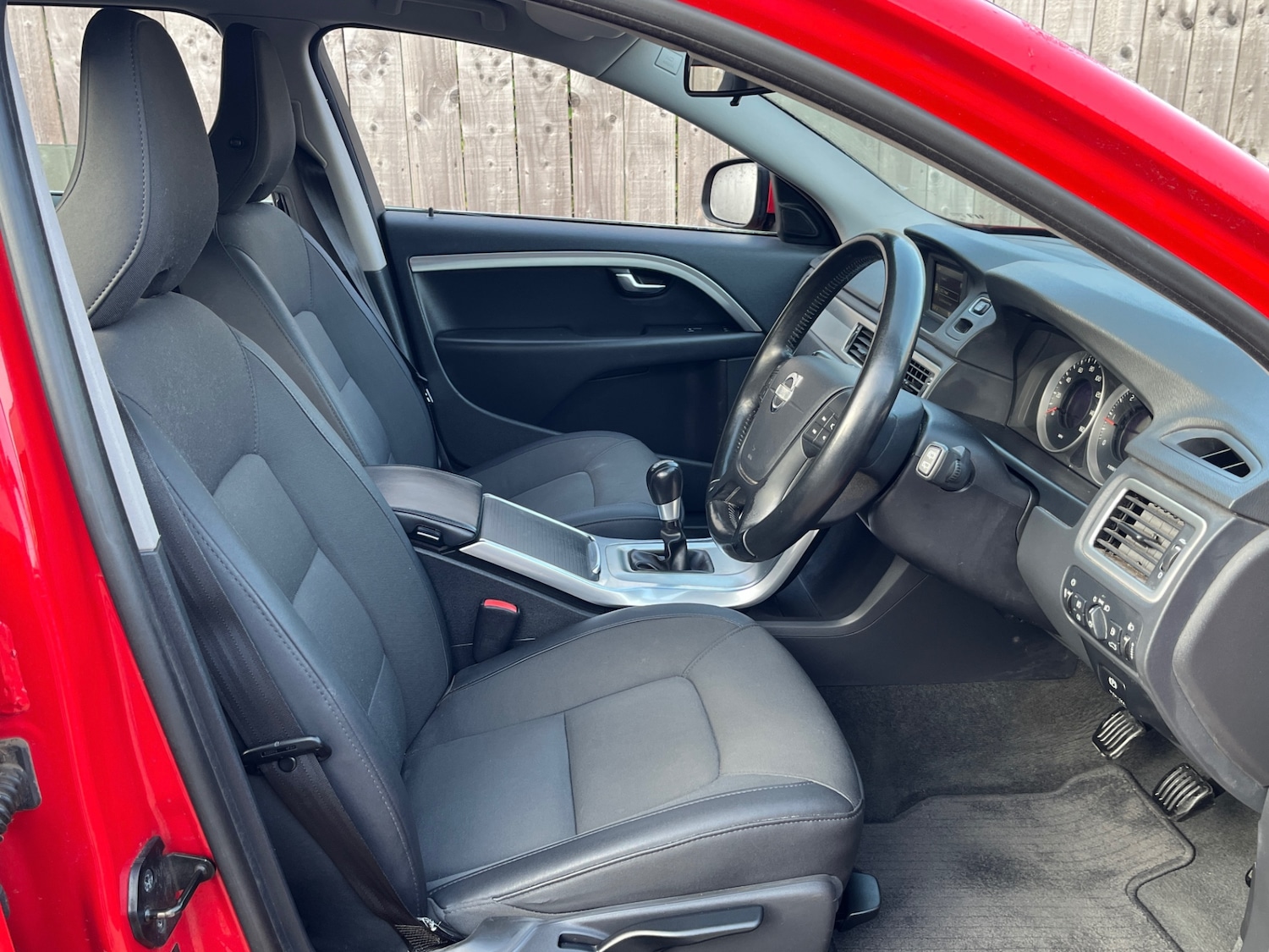 Used Volvo V70 2012 for sale - 77755964: Photo 11