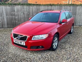 Used Volvo V70 2012 for sale - 77755964: Photo