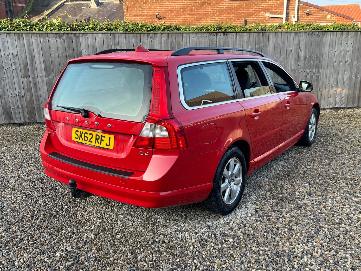 Used Volvo V70 2012 for sale - 77755964: Photo 9