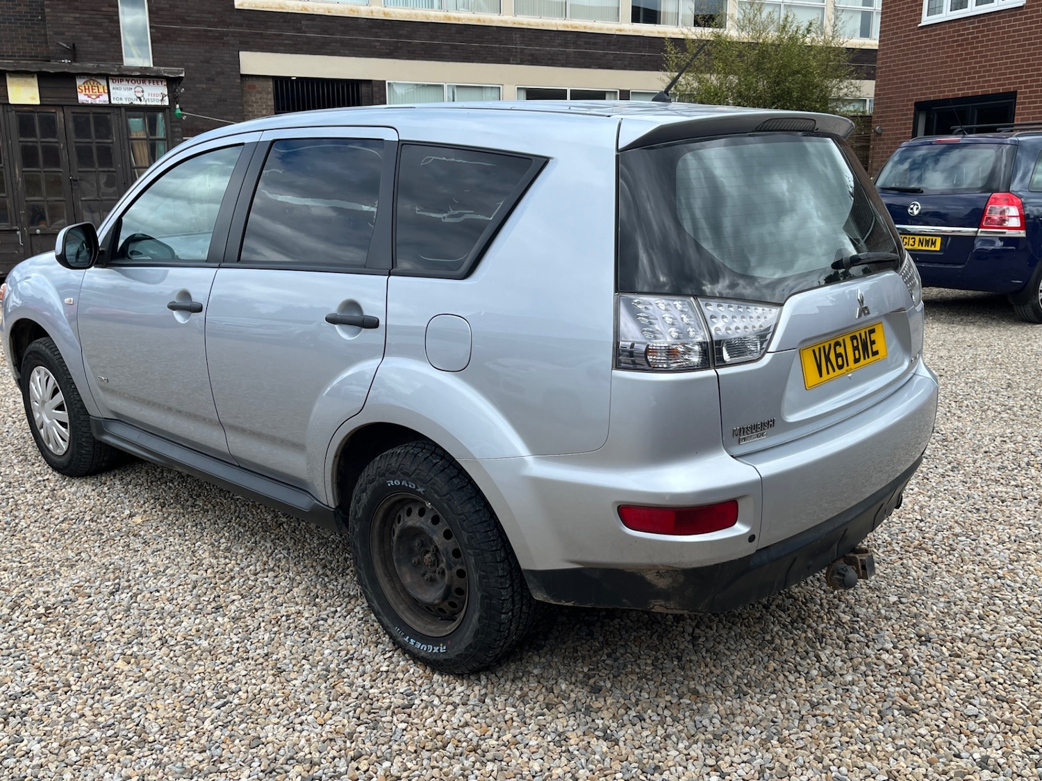 Vehicle 6