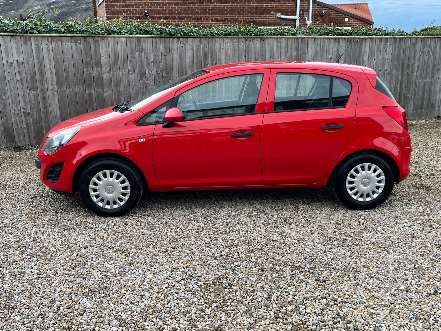 Used Vauxhall Corsa 2014 for sale - 77261846: Photo 5