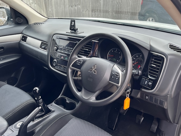 Used Mitsubishi Outlander 2016 for sale - 75116154: Photo 10