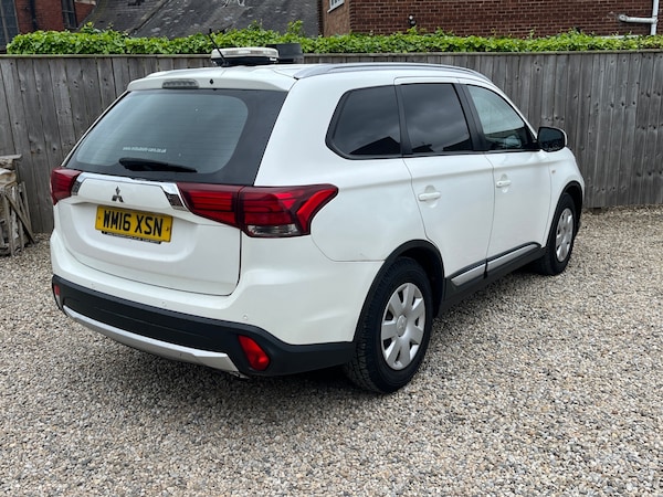 Used Mitsubishi Outlander 2016 for sale - 75116154: Photo 9