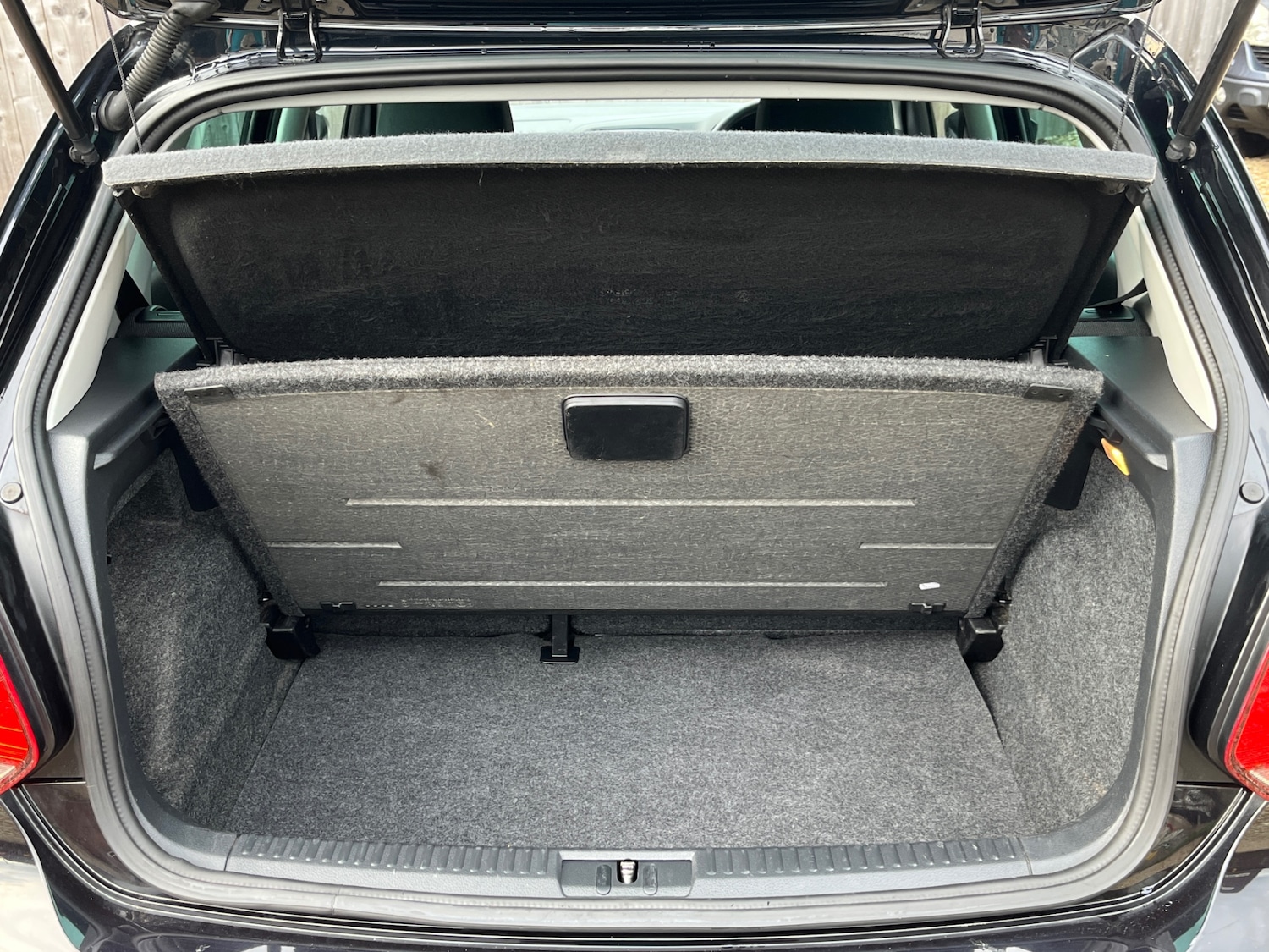 Used Volkswagen Polo 2014 for sale - 76488554: Photo 17