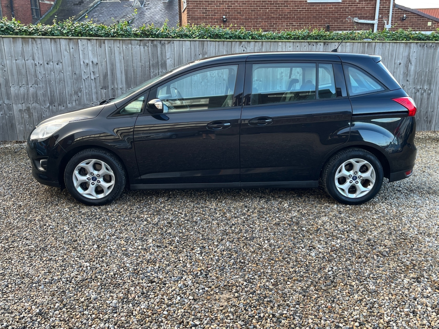 Used Ford Grand C-Max 2013 for sale - 77914162: Photo 5