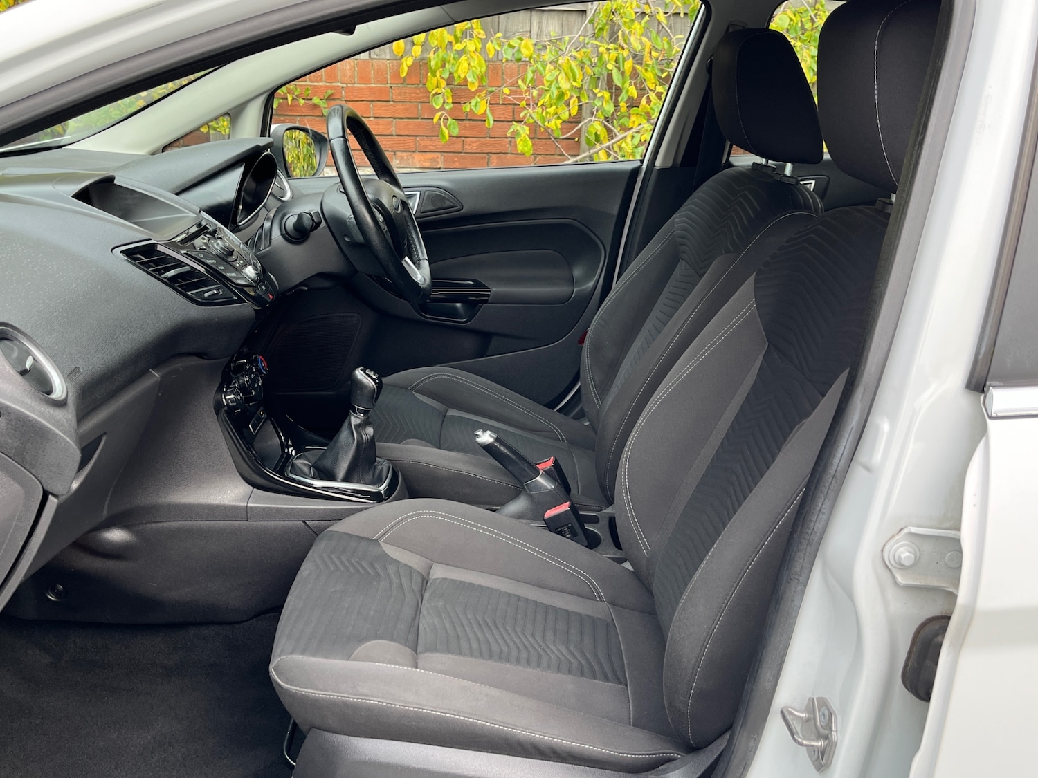 Used Ford Fiesta 2013 for sale - 76415326: Photo 12