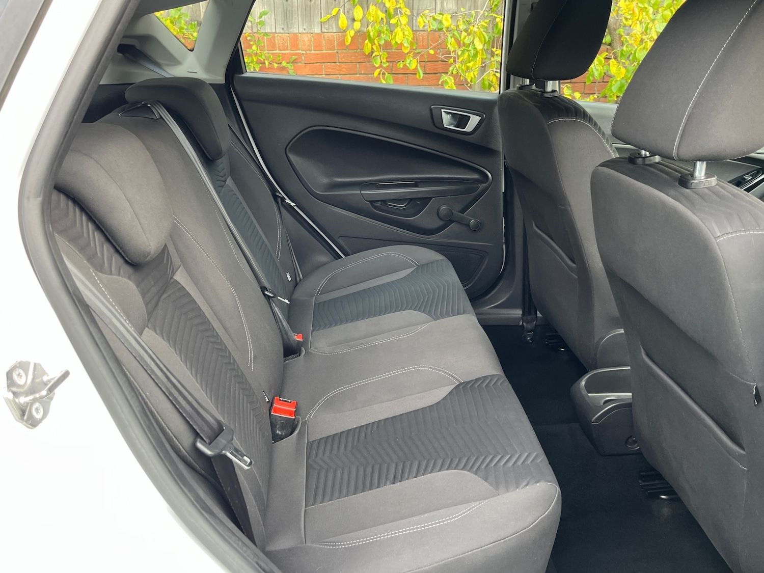 Used Ford Fiesta 2013 for sale - 76415326: Photo 14