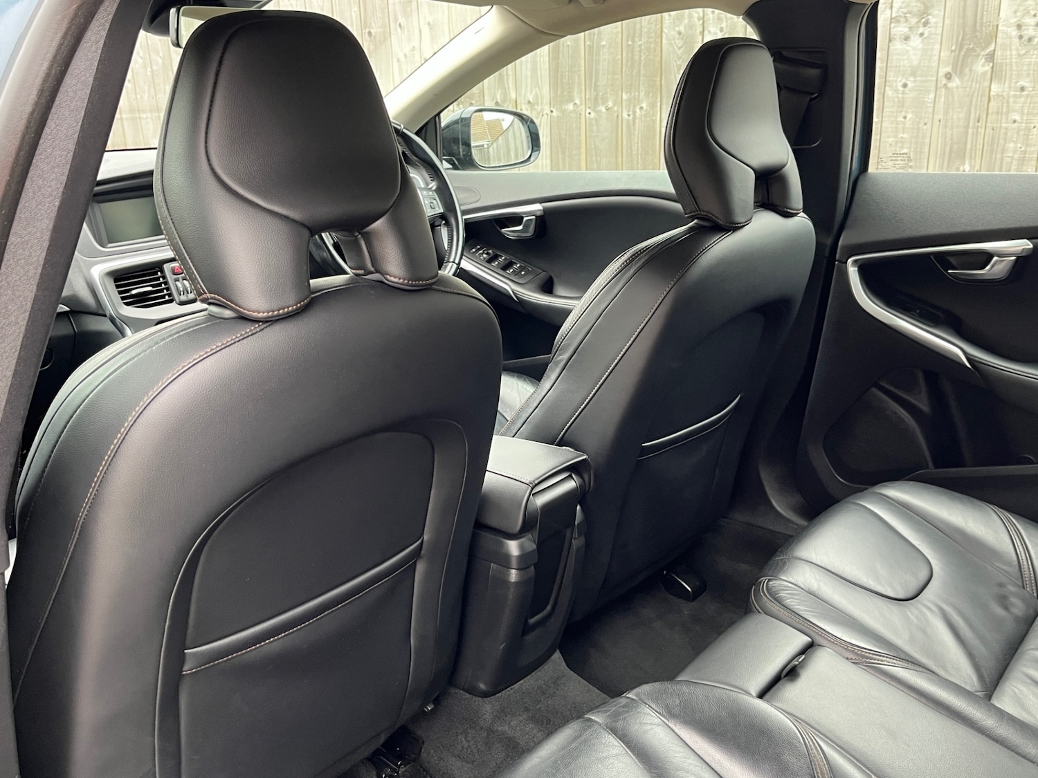 Used Volvo V40 2014 for sale - 77701517: Photo 17